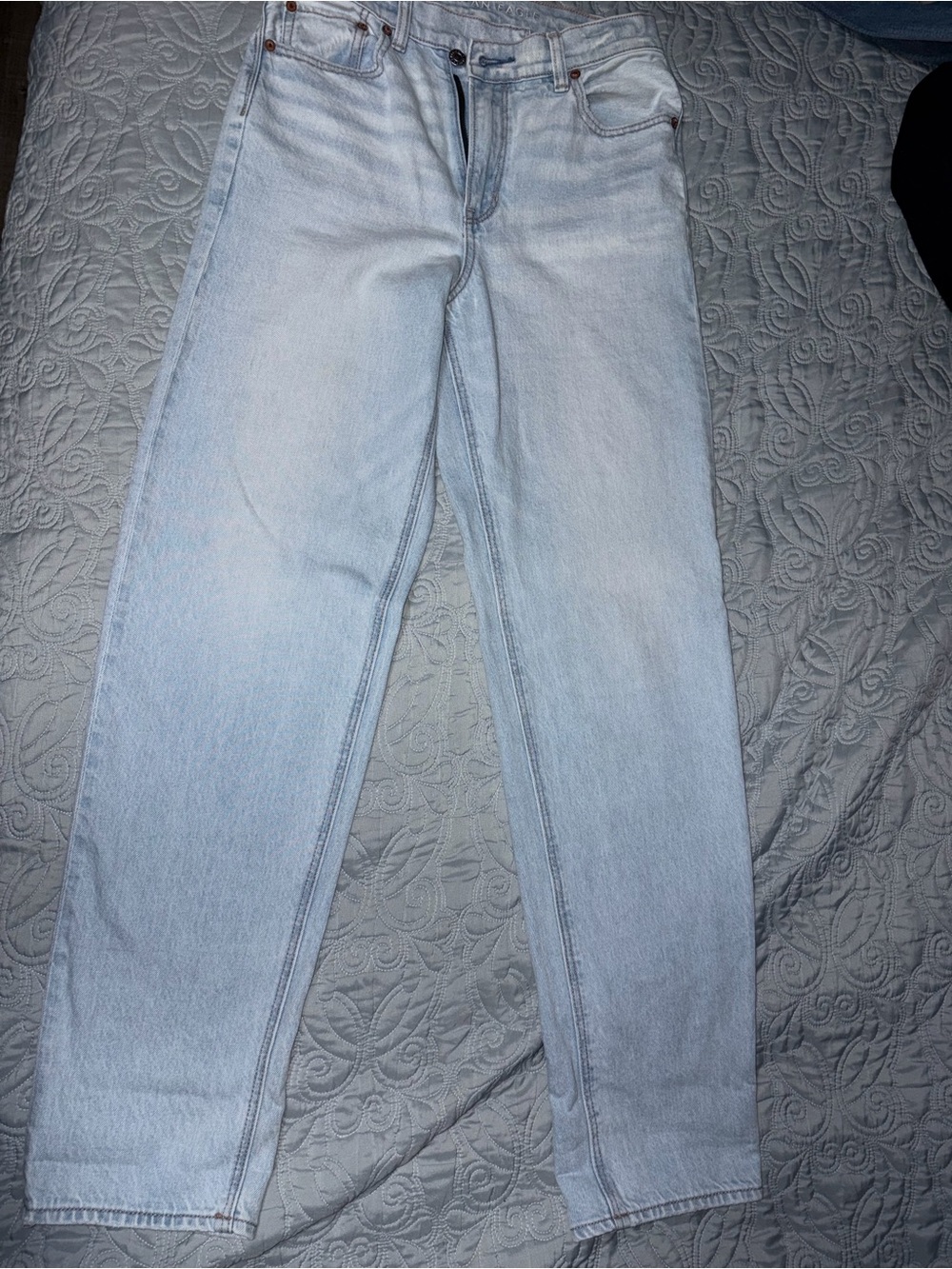 American Eagle Outfitters Light Wash Straight Leg Jeans